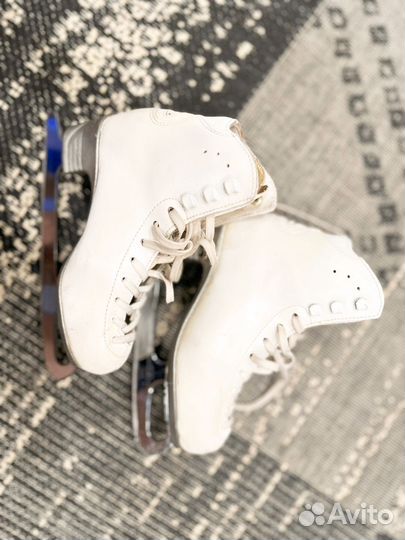 Коньки для фигурного катания