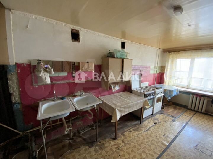 Комната 12 м² в 1-к., 2/4 эт.