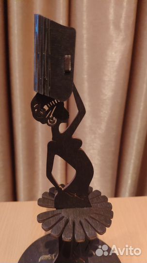 Салфетница из дерева