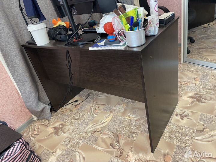 Стол письменный\компьютерный