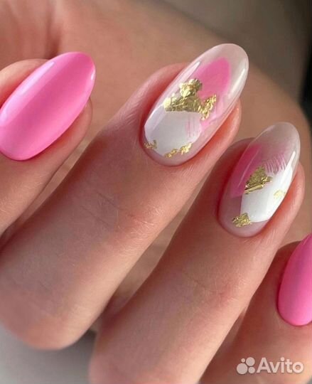 Маникюр и педикюр