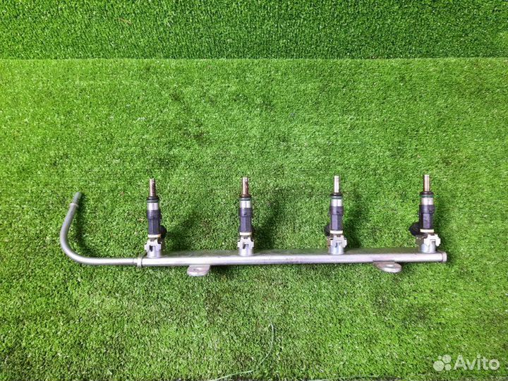 Форсунка топливная Mitsubishi Lancer CY4A 4B11