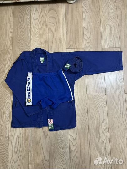 Куртка самбовка 40 размер полный комплект