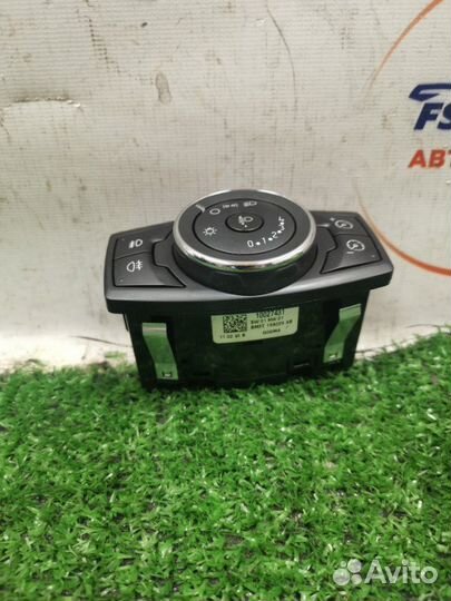Блок управления светом Ford Focus 3 хетчбек 1.6