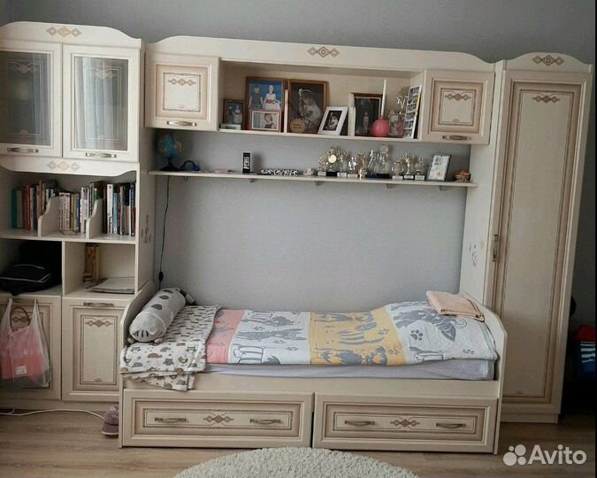 Детская мебель для девочки б/у