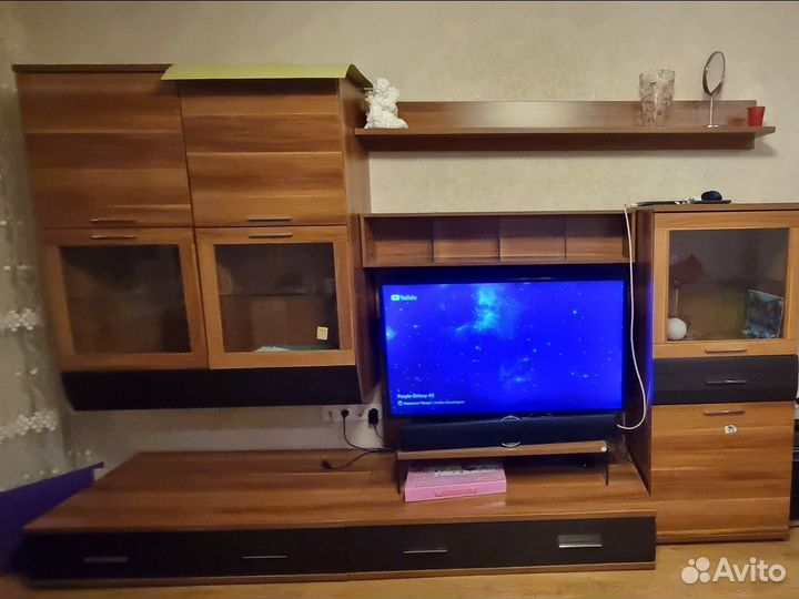 Стенка в гостиную