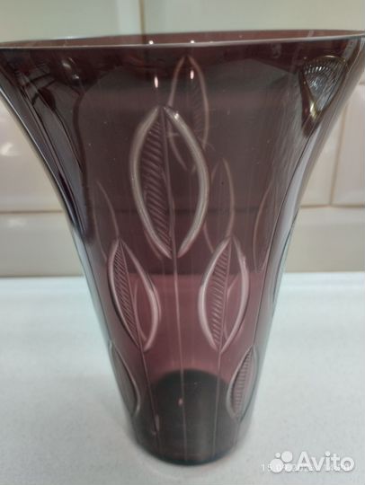Ваза марганцевое стекло.Салатник хрусталь мельхиор