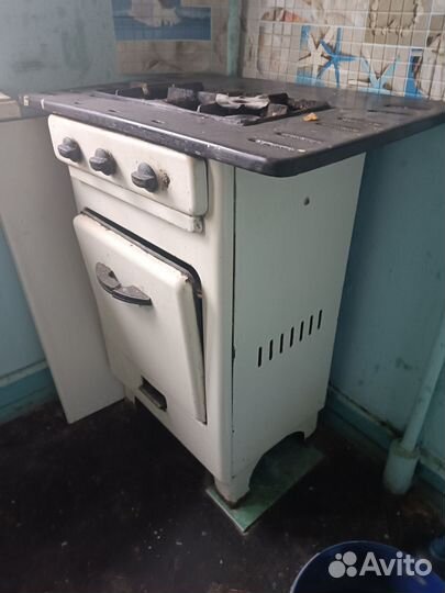 Холодильник и плита