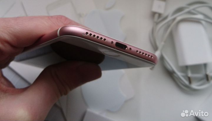 iPhone 7, 32 ГБ