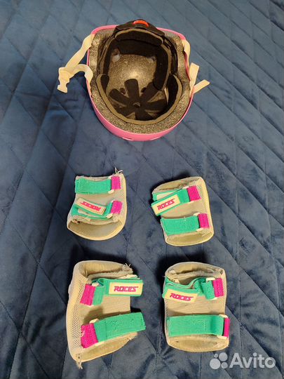 Шлем, наколенники и налокотники