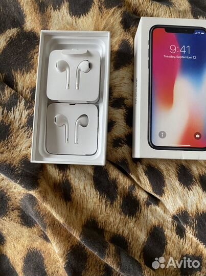 Наушники Apple оригинал EarPods с разъемом Lightni