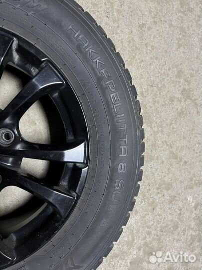 Nokian Tyres Hakkapeliitta 8 SUV 215/65 R16