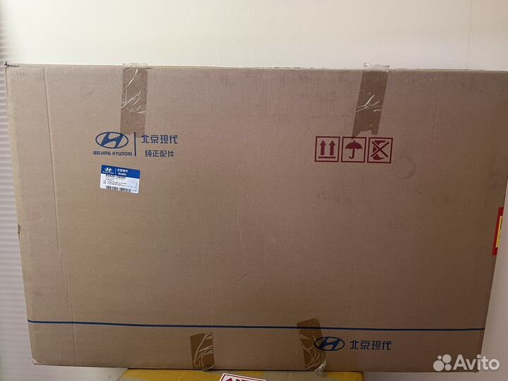 Стекло задней правой двери creta