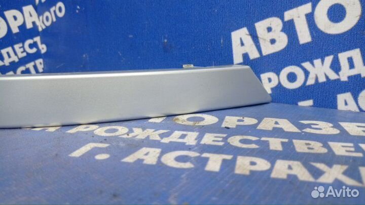 Ресничка заднего фонаря Bmw E65 седан N62B44 2004