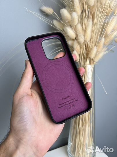 Чехол на iPhone 15 pro finewoven case