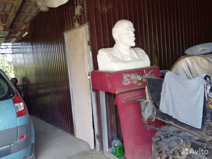 Бюст Ленина мрамор