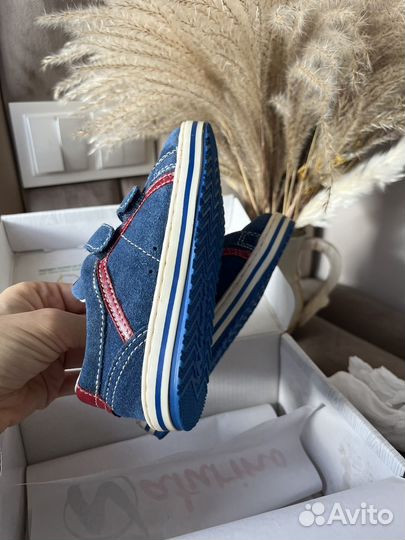 Кеды детские 25 размер новые Naturino