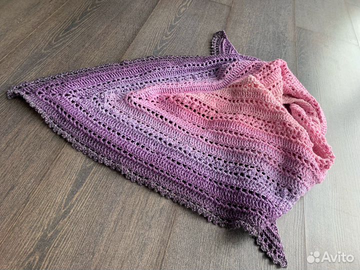 Бактус, вязаный шарф