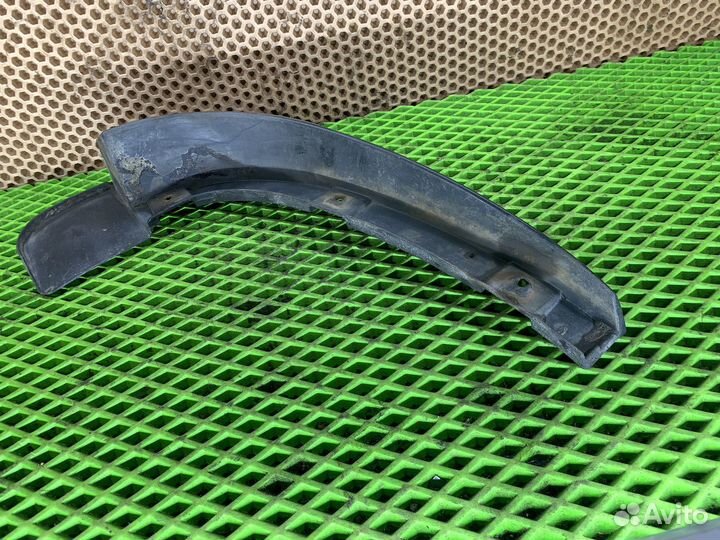 Брызговик передний левый Lifan X60