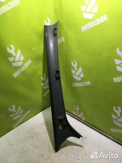 Обшивка стойки Рено Меган