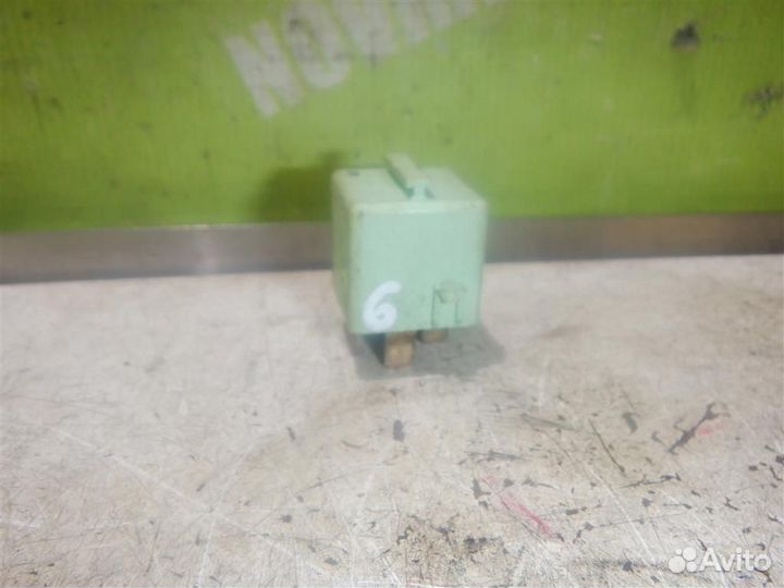 Реле топливного насоса бмв Е39