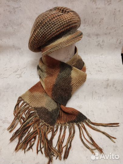 Головные уборы женские