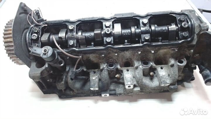 Головка блока (гбц) Opel Vivaro, 2004