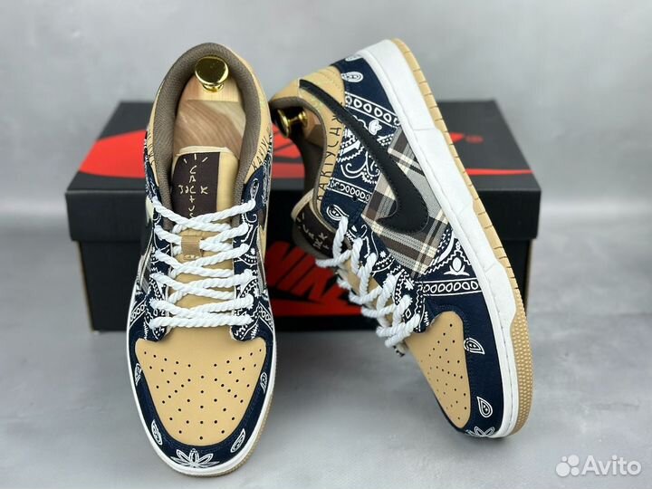 Кроссовки Nike SB Dunk Low Travis Scott