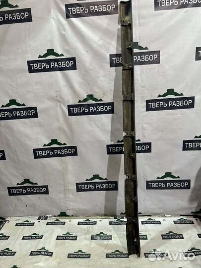 Накладка на порог наружная - левая Ford Transit