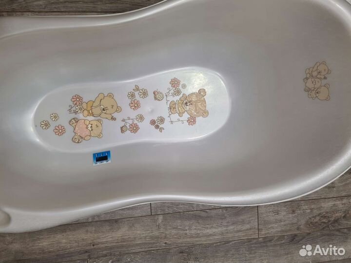 Ванночка для купания с горкой