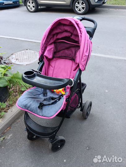 Прогулочная коляска
