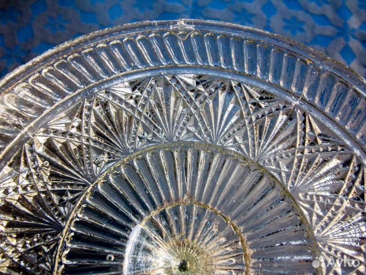 Антикварная ваза на ножке стекло Царская Россия