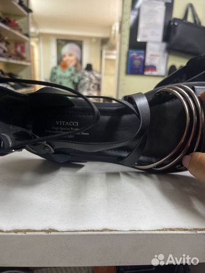 Босоножки женские 39 размер