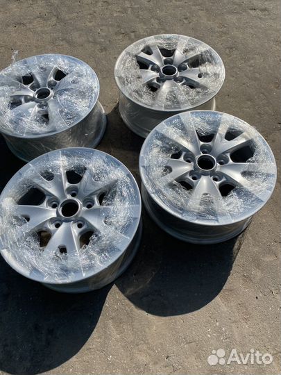 Литые диски на Мазду R16