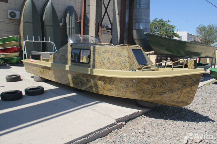 Лодка каютная Raskat 70 Cabin верфь RiverBoat