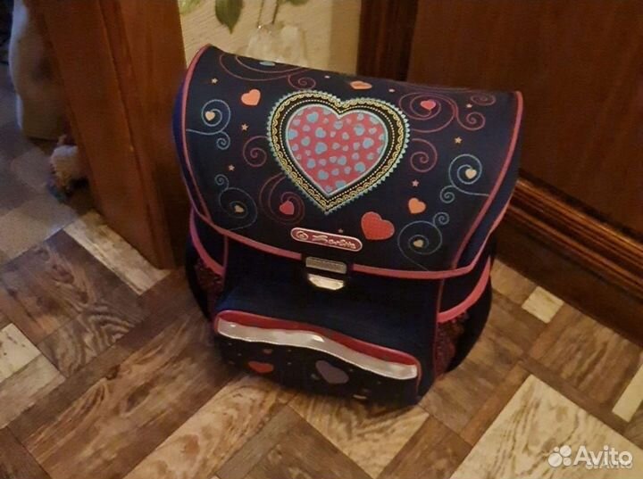 Рюкзак. Портфель школьный