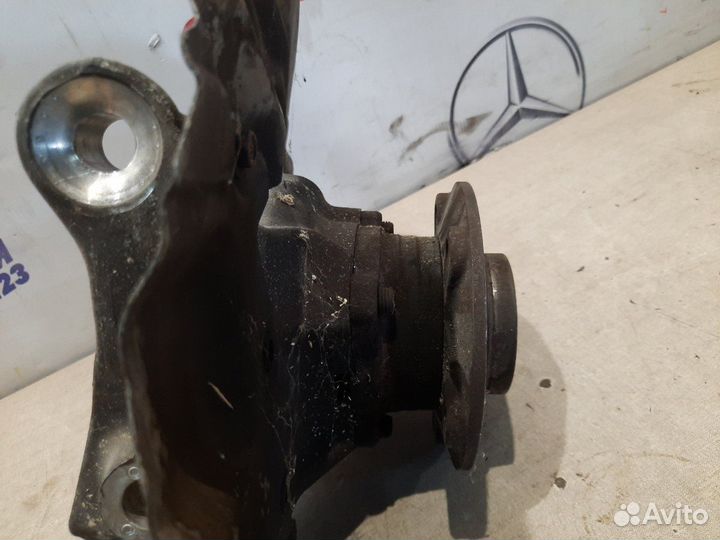 Ступица передняя левая Bmw 750 E65 N62B48B 2006