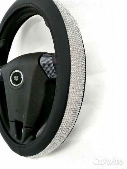 Оплетка на руль стразы