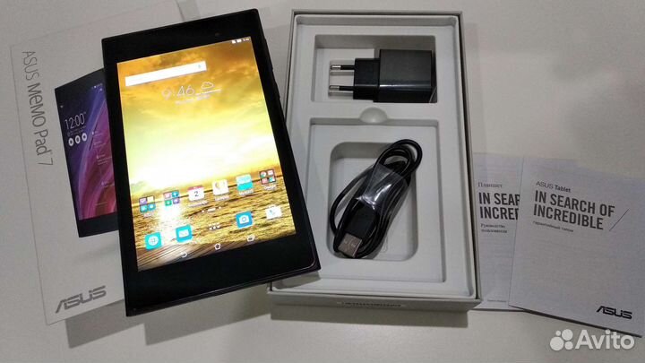 Планшет asus MeMO Pad 7 ME572CL 2/16 Гб 3G, LTE