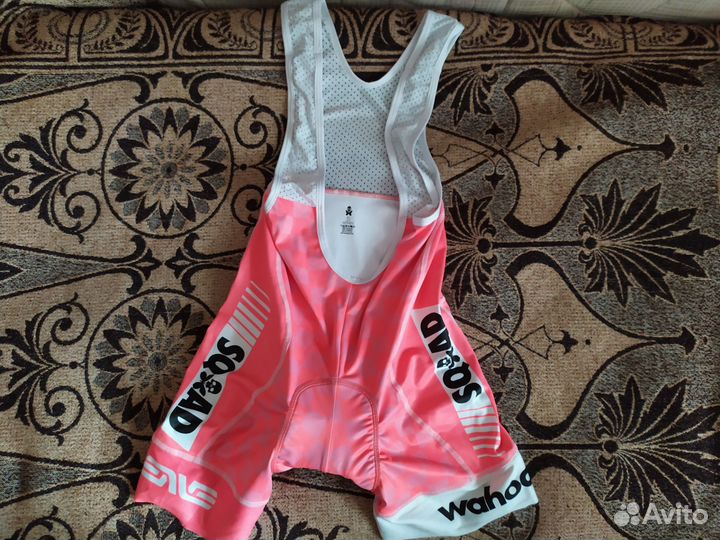 Джерси и бибы