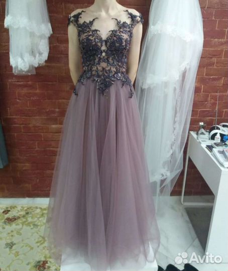 Выпускное платье 42-44