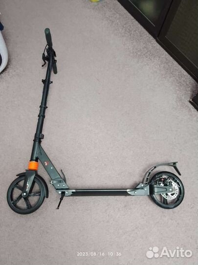 Самокат универсальный 8+