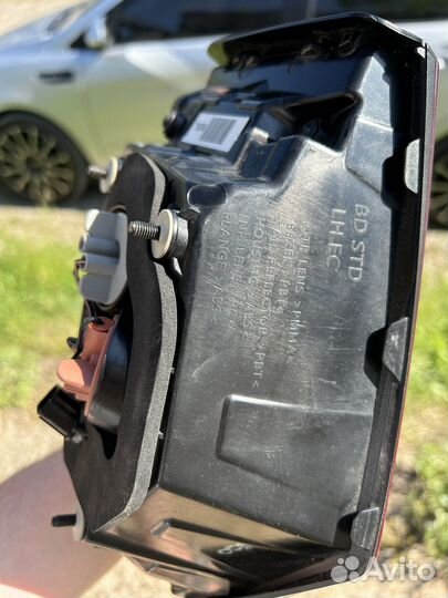 Фонарь задний левый Kia Cerato