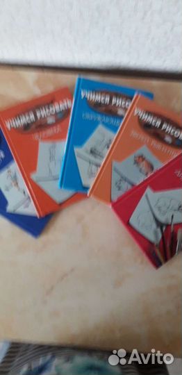 Для учёбы по рисованию,на подарок