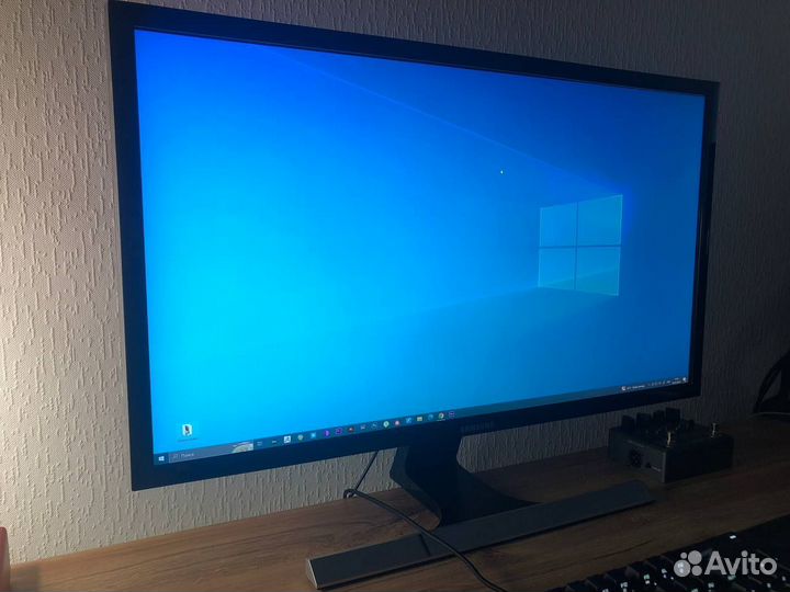 Монитор samsung 4k 28