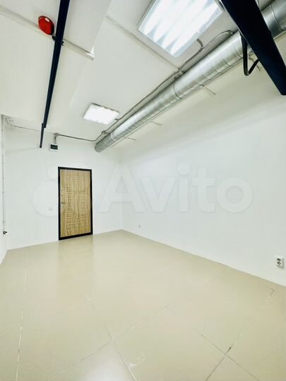 Новые офисы с водой 20м² 1 этаж с Б.Подгорной