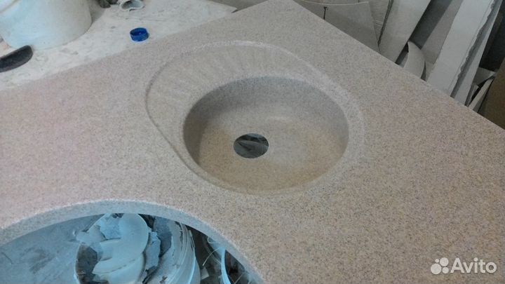 Столешницы из искусственного камня