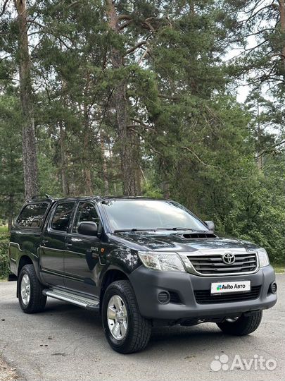 Toyota Hilux 2.5 МТ, 2013, 123 000 км