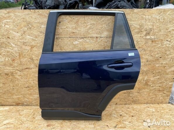 Дверь задняя левая Toyota RAV4