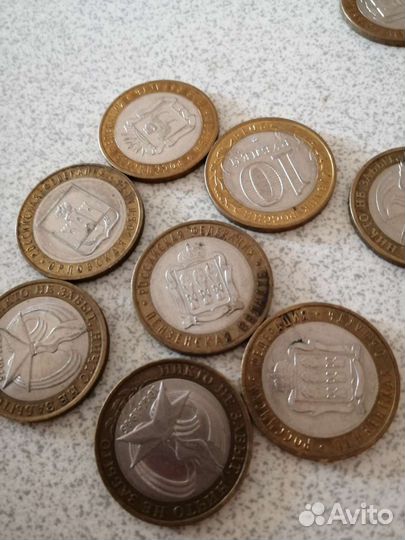 Юбилейные монеты